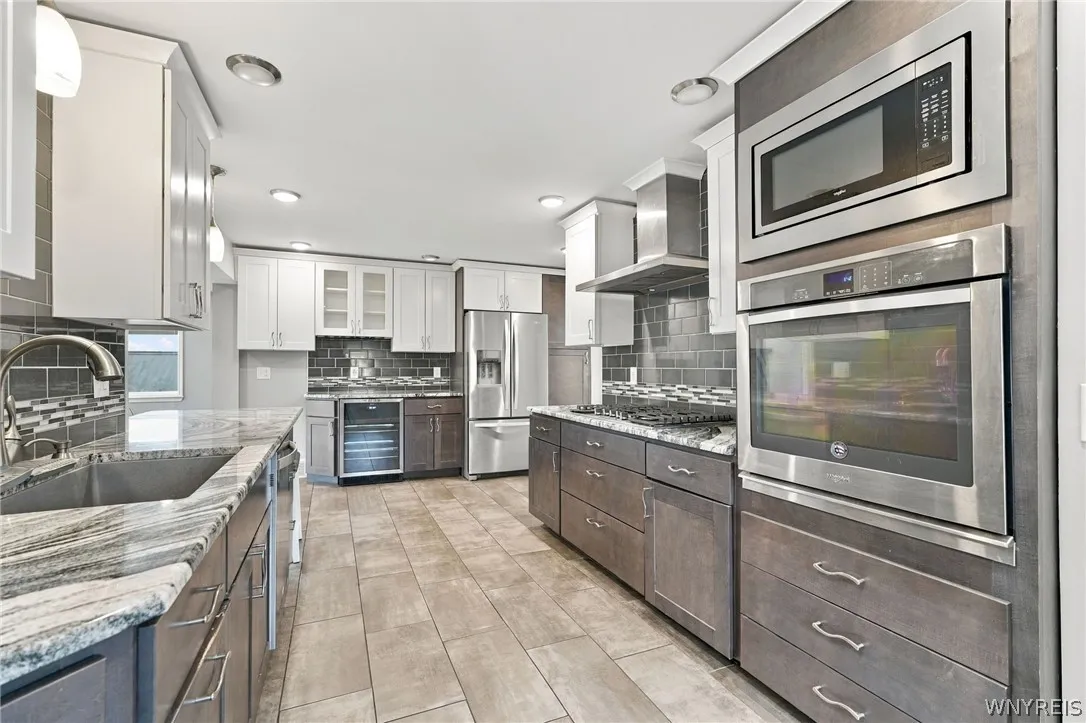 477 Fries Road, Tonawanda, New York 14150, Tonawanda, New York 14150, 3 Bedroom Bedrooms, 7 Room Rooms,2 BathroomBathrooms,Residential,For Sale,477 Fries Road, Tonawanda, New York 14150,0,B1720262