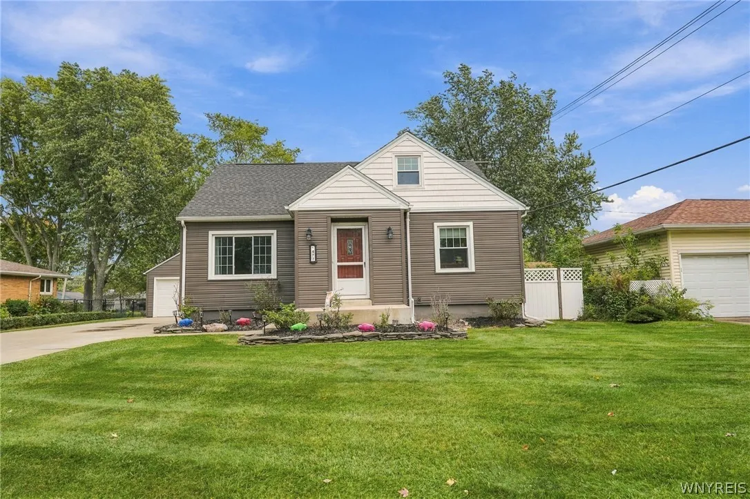 477 Fries Road, Tonawanda, New York 14150, Tonawanda, New York 14150, 3 Bedroom Bedrooms, 7 Room Rooms,2 BathroomBathrooms,Residential,For Sale,477 Fries Road, Tonawanda, New York 14150,0,B1720262