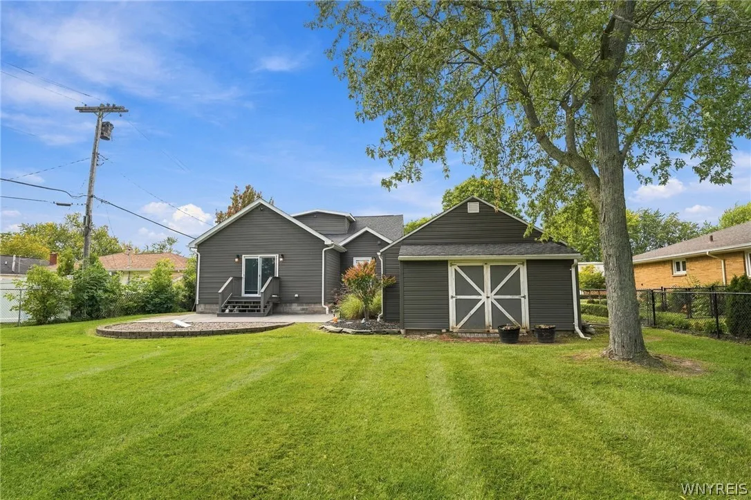 477 Fries Road, Tonawanda, New York 14150, Tonawanda, New York 14150, 3 Bedroom Bedrooms, 7 Room Rooms,2 BathroomBathrooms,Residential,For Sale,477 Fries Road, Tonawanda, New York 14150,0,B1720262