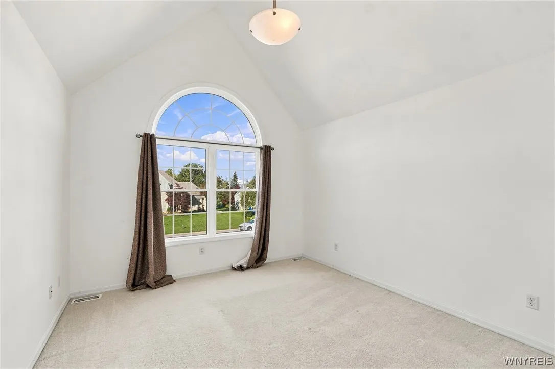 4119 Foxwood Lane, Clarence, New York 14221, Clarence, New York 14221, 4 Bedroom Bedrooms, 9 Room Rooms,2 BathroomBathrooms,Residential,For Sale,4119 Foxwood Lane, Clarence, New York 14221,0,B1720716