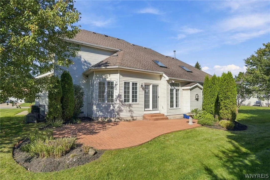 4119 Foxwood Lane, Clarence, New York 14221, Clarence, New York 14221, 4 Bedroom Bedrooms, 9 Room Rooms,2 BathroomBathrooms,Residential,For Sale,4119 Foxwood Lane, Clarence, New York 14221,0,B1720716