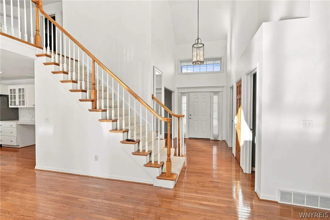 4119 Foxwood Lane, Clarence, New York 14221, Clarence, New York 14221, 4 Bedroom Bedrooms, 9 Room Rooms,2 BathroomBathrooms,Residential,For Sale,4119 Foxwood Lane, Clarence, New York 14221,0,B1720716