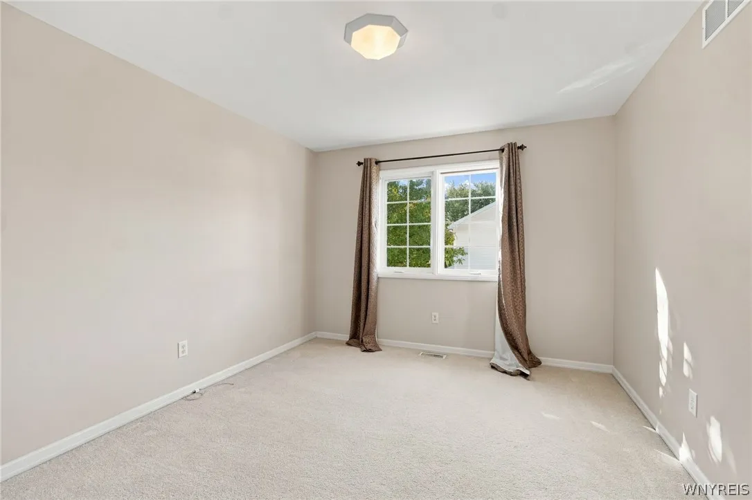 4119 Foxwood Lane, Clarence, New York 14221, Clarence, New York 14221, 4 Bedroom Bedrooms, 9 Room Rooms,2 BathroomBathrooms,Residential,For Sale,4119 Foxwood Lane, Clarence, New York 14221,0,B1720716