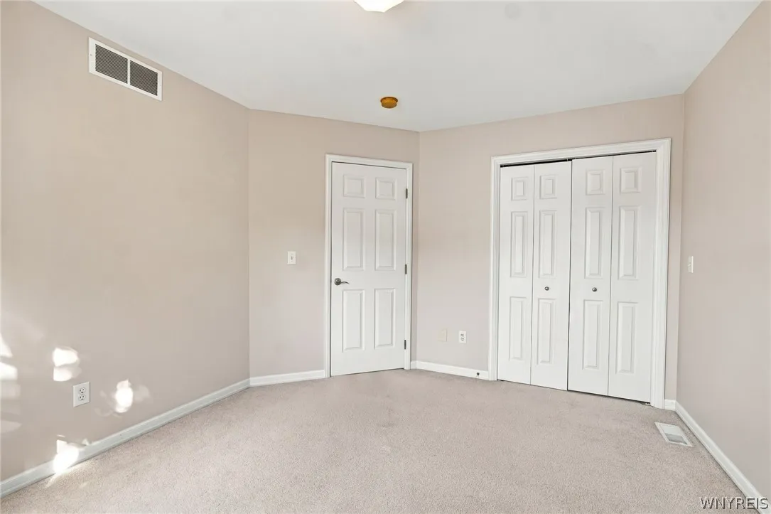 4119 Foxwood Lane, Clarence, New York 14221, Clarence, New York 14221, 4 Bedroom Bedrooms, 9 Room Rooms,2 BathroomBathrooms,Residential,For Sale,4119 Foxwood Lane, Clarence, New York 14221,0,B1720716