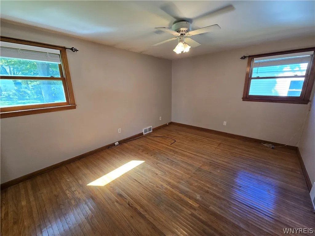 8401 Ericson Drive, Clarence, New York 14221, Clarence, New York 14221, 3 Bedroom Bedrooms, 6 Room Rooms,1 BathroomBathrooms,Residential Lease,For Rent,8401 Ericson Drive, Clarence, New York 14221,0,B1720748