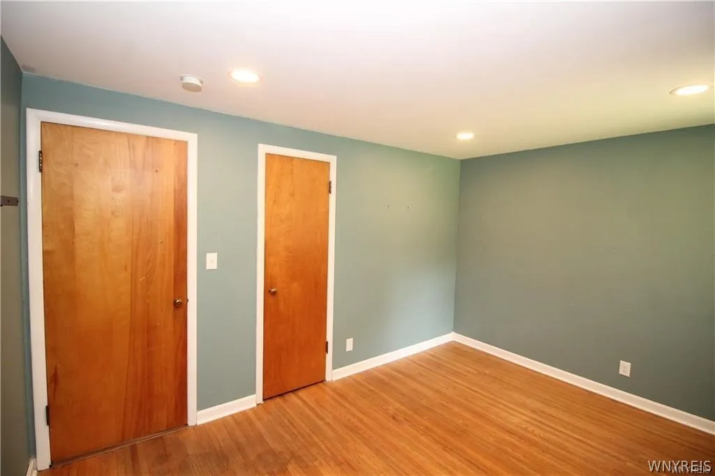 8709 Nottingham, Clarence, New York 14221, Clarence, New York 14221, 3 Bedroom Bedrooms, 6 Room Rooms,1 BathroomBathrooms,Residential Lease,For Rent,8709 Nottingham, Clarence, New York 14221,0,B1720776