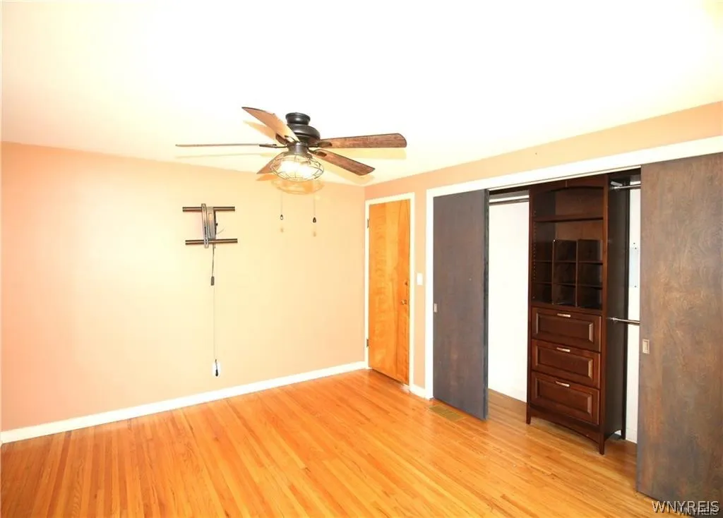 8709 Nottingham, Clarence, New York 14221, Clarence, New York 14221, 3 Bedroom Bedrooms, 6 Room Rooms,1 BathroomBathrooms,Residential Lease,For Rent,8709 Nottingham, Clarence, New York 14221,0,B1720776