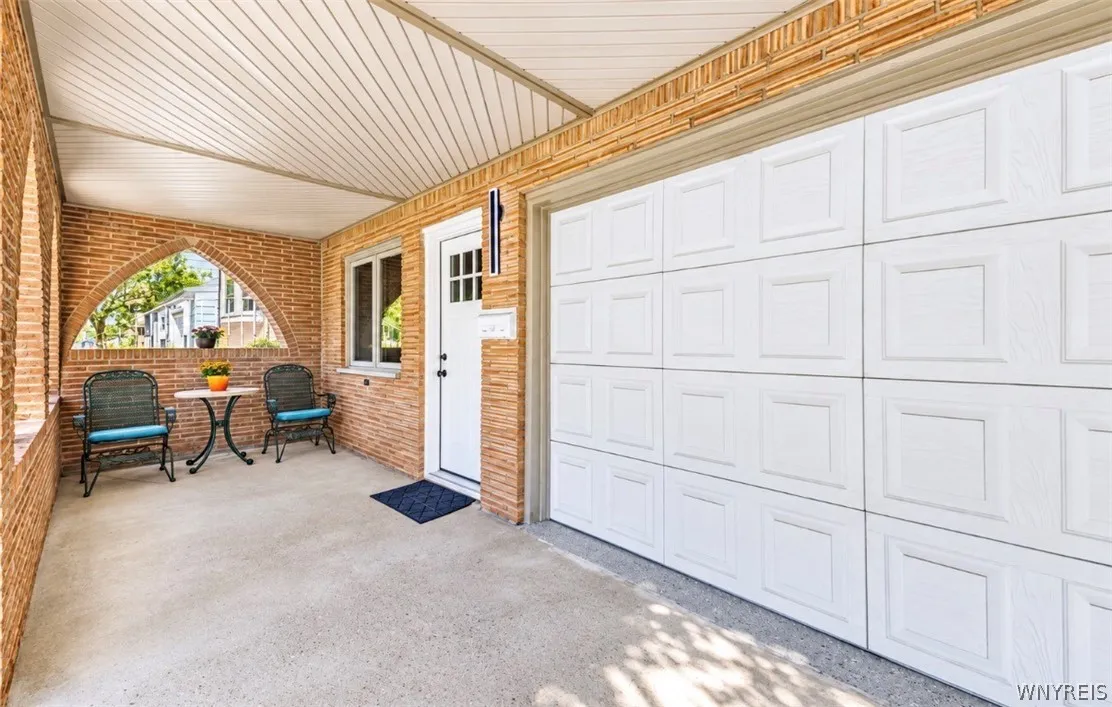 107 Maplegrove Avenue, Tonawanda, New York 14150, Tonawanda, New York 14150, 3 Bedroom Bedrooms, 8 Room Rooms,2 BathroomBathrooms,Residential,For Sale,107 Maplegrove Avenue, Tonawanda, New York 14150,0,B1720613