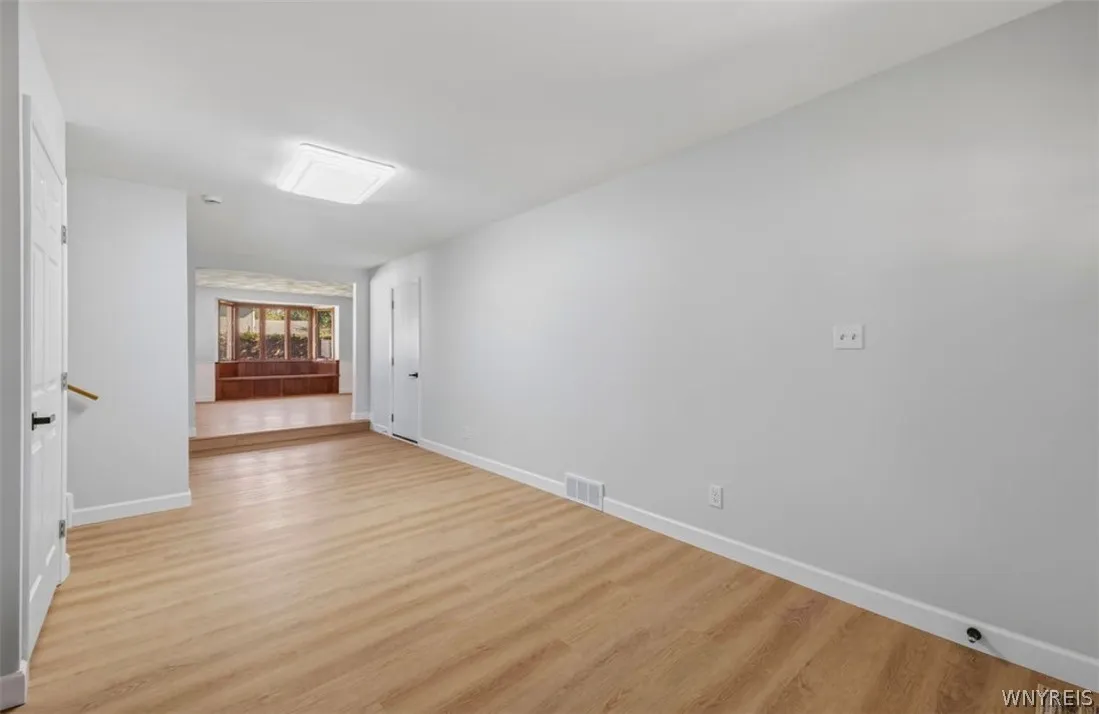 107 Maplegrove Avenue, Tonawanda, New York 14150, Tonawanda, New York 14150, 3 Bedroom Bedrooms, 8 Room Rooms,2 BathroomBathrooms,Residential,For Sale,107 Maplegrove Avenue, Tonawanda, New York 14150,0,B1720613
