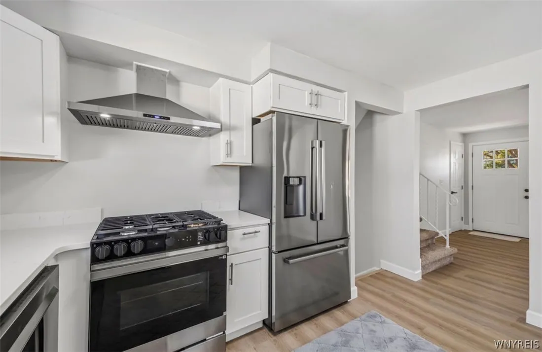 107 Maplegrove Avenue, Tonawanda, New York 14150, Tonawanda, New York 14150, 3 Bedroom Bedrooms, 8 Room Rooms,2 BathroomBathrooms,Residential,For Sale,107 Maplegrove Avenue, Tonawanda, New York 14150,0,B1720613