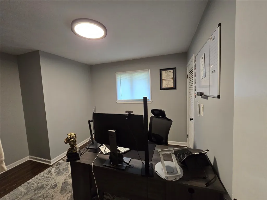 523 English Road, Greece, New York 14616, Greece, New York 14616, 3 Bedroom Bedrooms, 7 Room Rooms,1 BathroomBathrooms,Residential,For Sale,523 English Road, Greece, New York 14616,0,R1720860