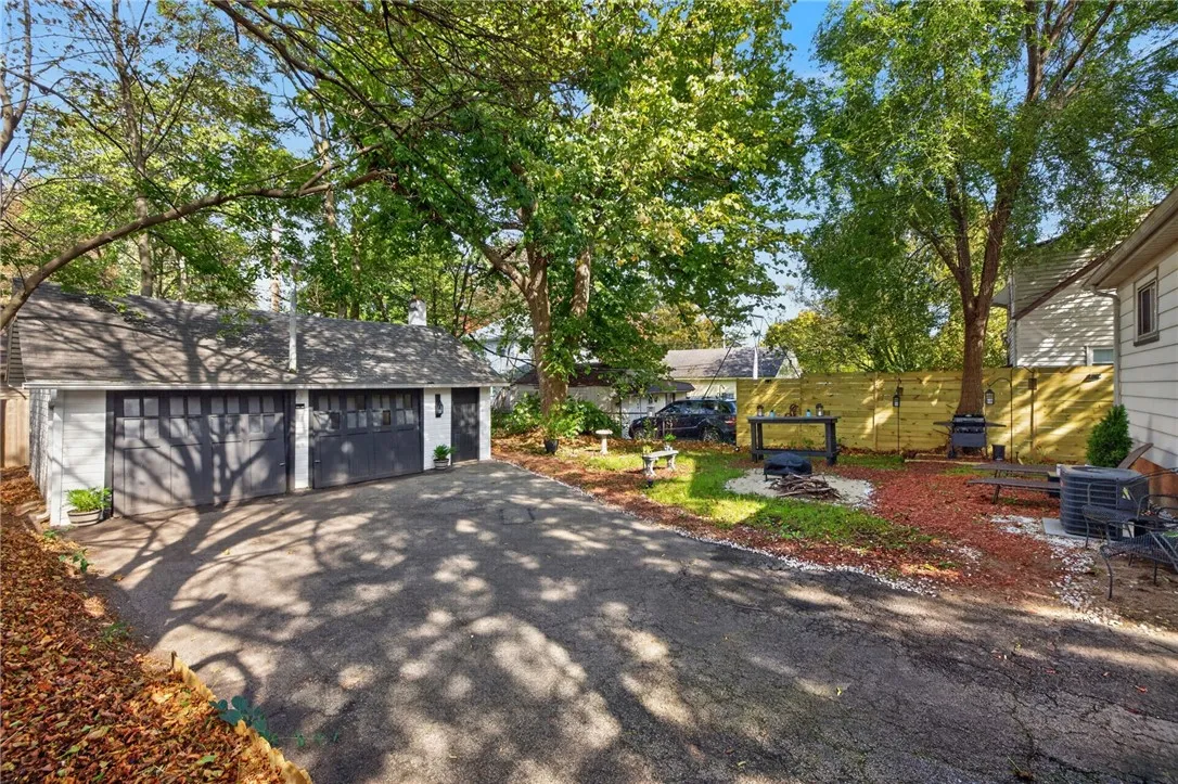 374 Stone Road, Greece, New York 14616, Greece, New York 14616, 3 Bedroom Bedrooms, 5 Room Rooms,1 BathroomBathrooms,Residential,For Sale,374 Stone Road, Greece, New York 14616,0,R1720734