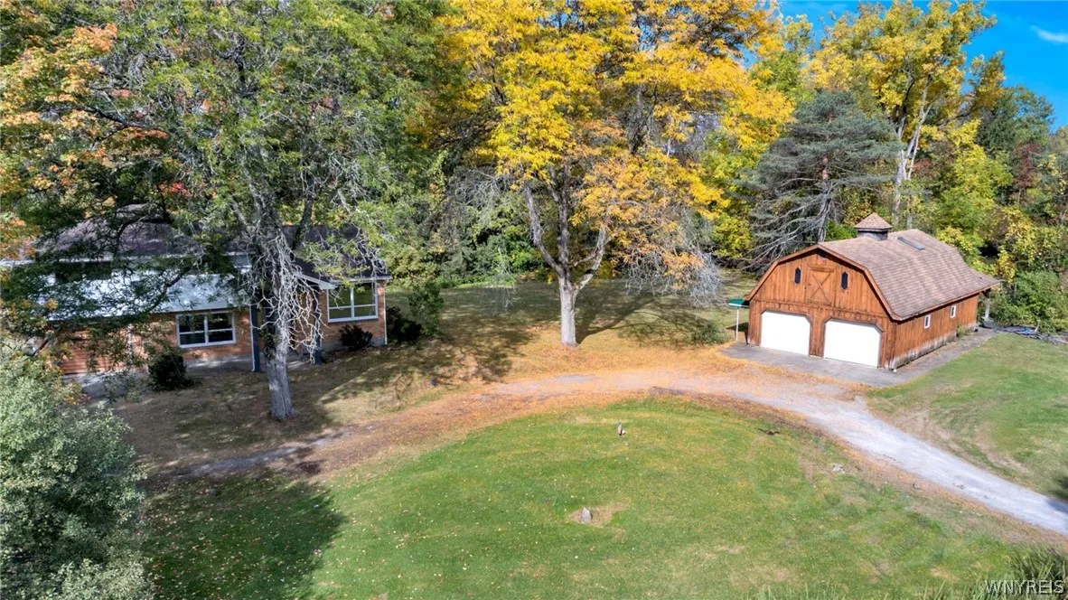 4528 Duerr Road, Orchard Park, New York 14127, Orchard Park, New York 14127, 3 Bedroom Bedrooms, 8 Room Rooms,2 BathroomBathrooms,Residential,For Sale,4528 Duerr Road, Orchard Park, New York 14127,0,B1720652