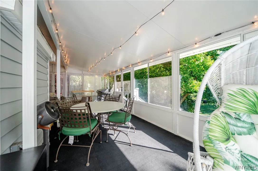 185 Lake Street, Hamburg, New York 14075, Hamburg, New York 14075, 3 Bedroom Bedrooms, 7 Room Rooms,1 BathroomBathrooms,Residential,For Sale,185 Lake Street, Hamburg, New York 14075,0,B1721093