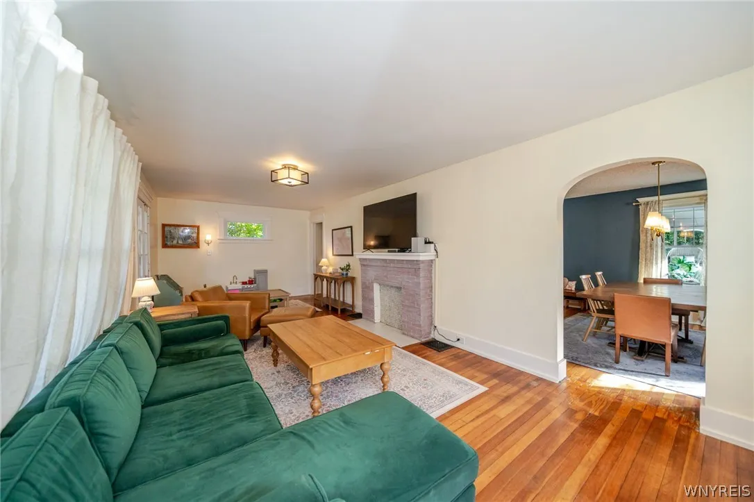 185 Lake Street, Hamburg, New York 14075, Hamburg, New York 14075, 3 Bedroom Bedrooms, 7 Room Rooms,1 BathroomBathrooms,Residential,For Sale,185 Lake Street, Hamburg, New York 14075,0,B1721093
