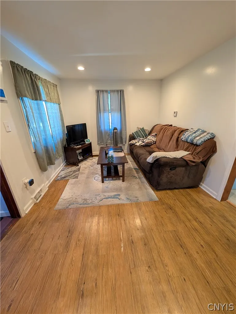 313 Powell Street, Geddes, New York 13209, Geddes, New York 13209, 5 Bedroom Bedrooms, ,3 BathroomBathrooms,Residential,For Sale,313 Powell Street, Geddes, New York 13209,0,S1721185