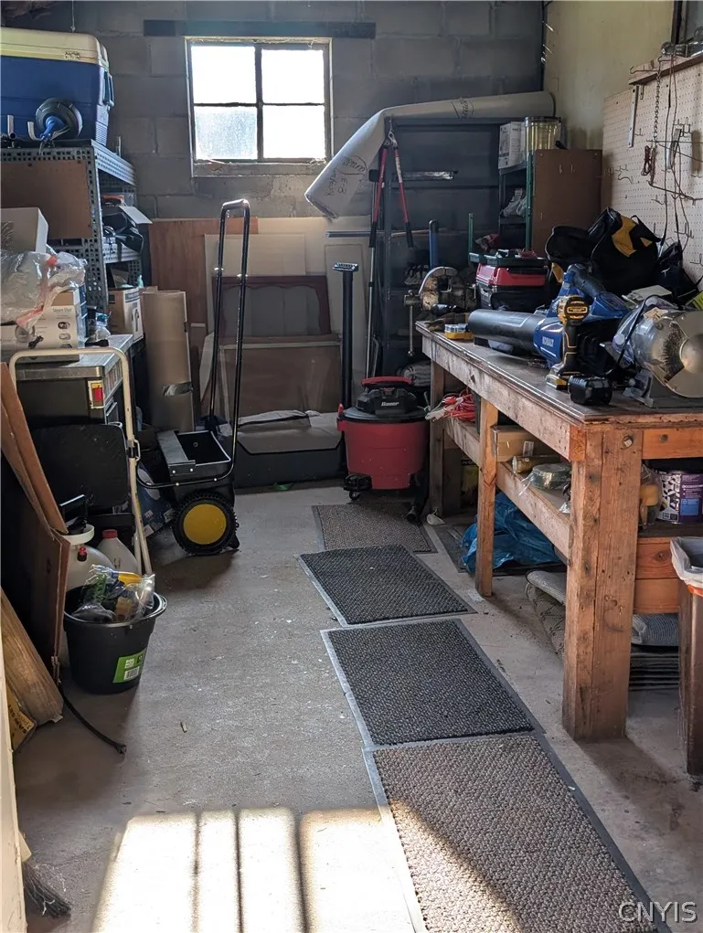 313 Powell Street, Geddes, New York 13209, Geddes, New York 13209, 5 Bedroom Bedrooms, ,3 BathroomBathrooms,Residential,For Sale,313 Powell Street, Geddes, New York 13209,0,S1721185