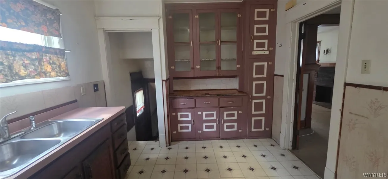 51 Hawthorne Avenue, Tonawanda, New York 14223, Tonawanda, New York 14223, 3 Bedroom Bedrooms, 7 Room Rooms,1 BathroomBathrooms,Residential,For Sale,51 Hawthorne Avenue, Tonawanda, New York 14223,0,B1721183