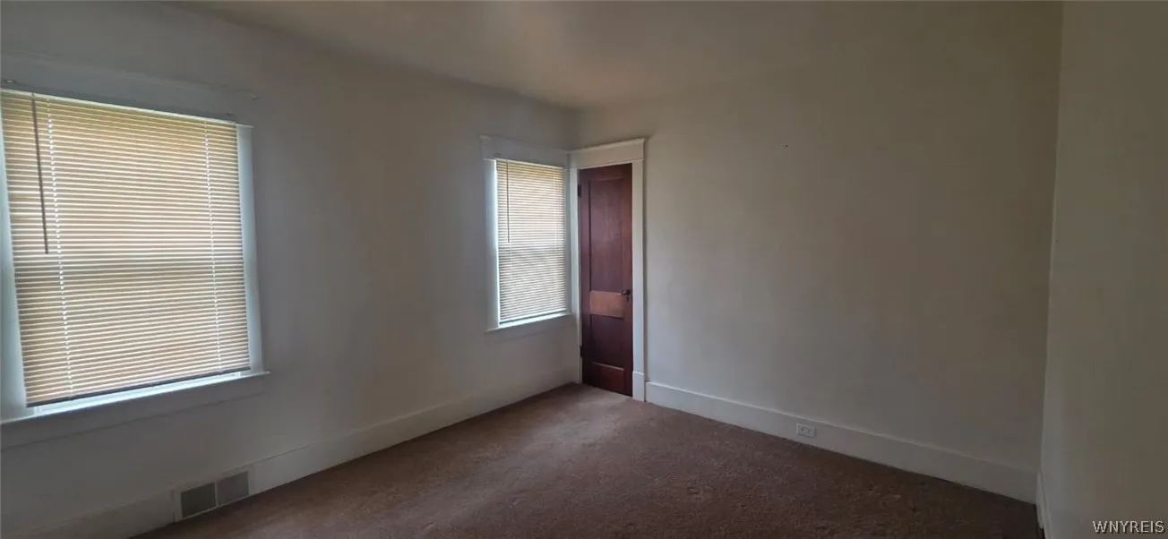51 Hawthorne Avenue, Tonawanda, New York 14223, Tonawanda, New York 14223, 3 Bedroom Bedrooms, 7 Room Rooms,1 BathroomBathrooms,Residential,For Sale,51 Hawthorne Avenue, Tonawanda, New York 14223,0,B1721183