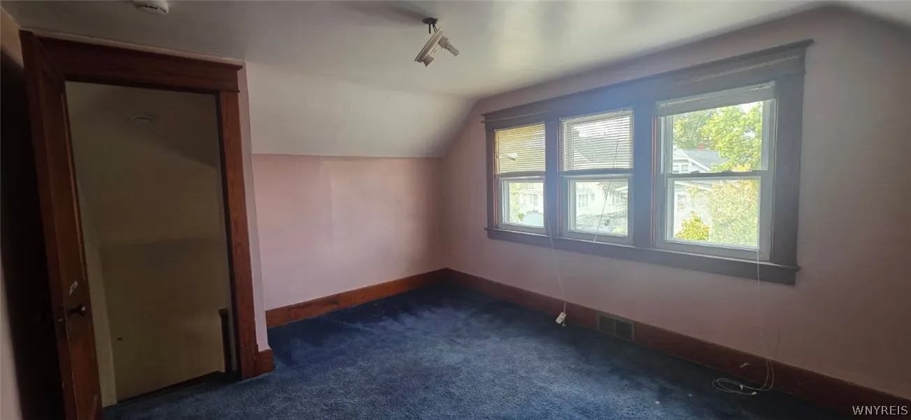 51 Hawthorne Avenue, Tonawanda, New York 14223, Tonawanda, New York 14223, 3 Bedroom Bedrooms, 7 Room Rooms,1 BathroomBathrooms,Residential,For Sale,51 Hawthorne Avenue, Tonawanda, New York 14223,0,B1721183