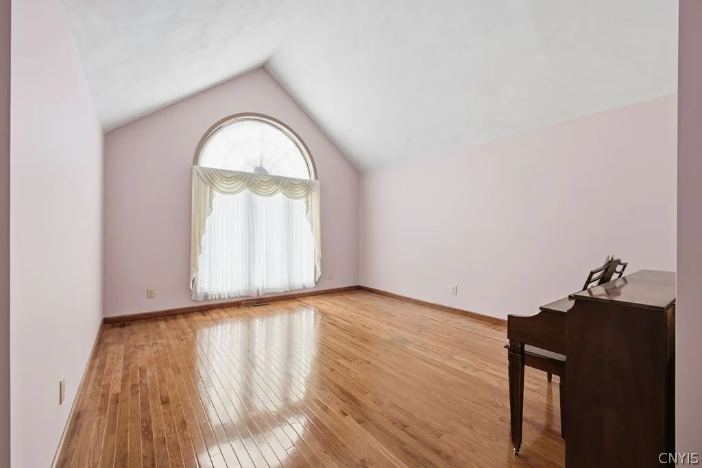 4640 Bloomsbury Drive, Onondaga, New York 13215, Onondaga, New York 13215, 4 Bedroom Bedrooms, 10 Room Rooms,3 BathroomBathrooms,Residential,For Sale,4640 Bloomsbury Drive, Onondaga, New York 13215,0,S1720636