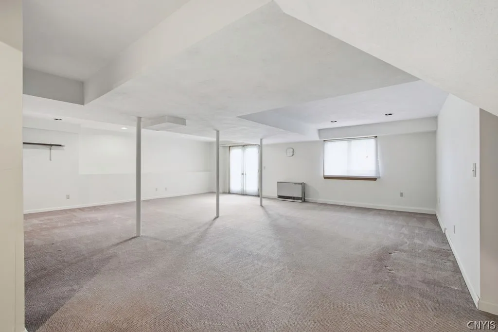 4640 Bloomsbury Drive, Onondaga, New York 13215, Onondaga, New York 13215, 4 Bedroom Bedrooms, 10 Room Rooms,3 BathroomBathrooms,Residential,For Sale,4640 Bloomsbury Drive, Onondaga, New York 13215,0,S1720636