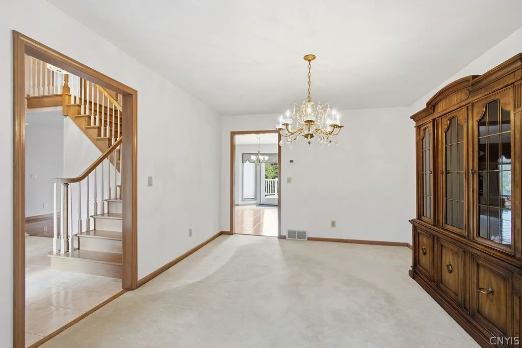 4640 Bloomsbury Drive, Onondaga, New York 13215, Onondaga, New York 13215, 4 Bedroom Bedrooms, 10 Room Rooms,3 BathroomBathrooms,Residential,For Sale,4640 Bloomsbury Drive, Onondaga, New York 13215,0,S1720636