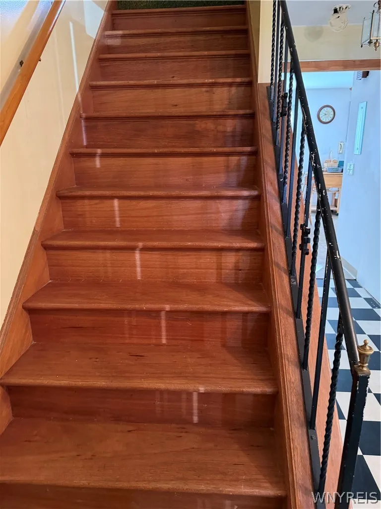 59 Pinewood Drive, West Seneca, New York 14224, West Seneca, New York 14224, 4 Bedroom Bedrooms, 8 Room Rooms,2 BathroomBathrooms,Residential,For Sale,59 Pinewood Drive, West Seneca, New York 14224,0,B1721398