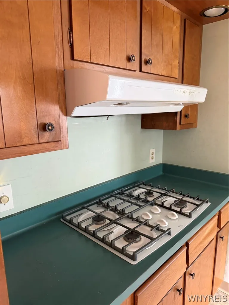 59 Pinewood Drive, West Seneca, New York 14224, West Seneca, New York 14224, 4 Bedroom Bedrooms, 8 Room Rooms,2 BathroomBathrooms,Residential,For Sale,59 Pinewood Drive, West Seneca, New York 14224,0,B1721398