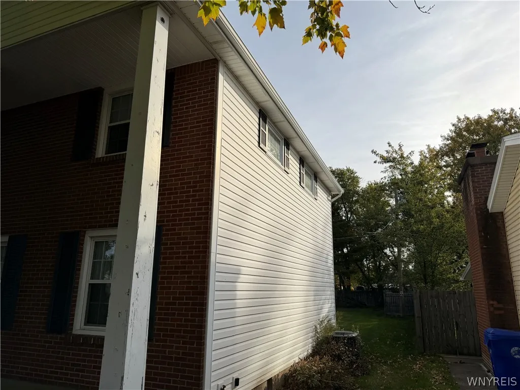 59 Pinewood Drive, West Seneca, New York 14224, West Seneca, New York 14224, 4 Bedroom Bedrooms, 8 Room Rooms,2 BathroomBathrooms,Residential,For Sale,59 Pinewood Drive, West Seneca, New York 14224,0,B1721398