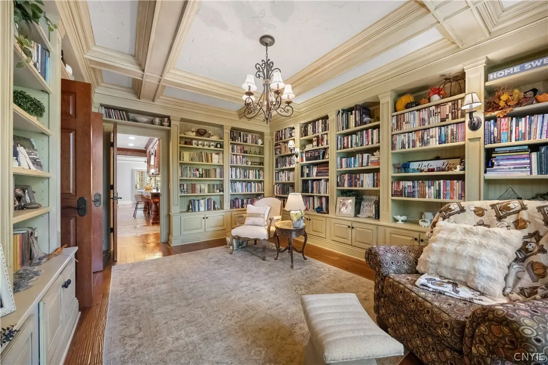 811 Knighthood Circle, Manlius, New York 13066, Manlius, New York 13066, 6 Bedroom Bedrooms, 15 Room Rooms,6 BathroomBathrooms,Residential,For Sale,811 Knighthood Circle, Manlius, New York 13066,0,S1721294