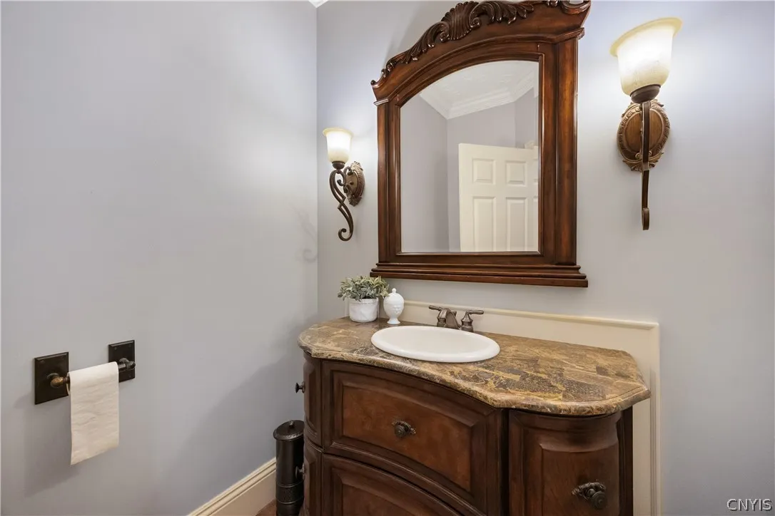 811 Knighthood Circle, Manlius, New York 13066, Manlius, New York 13066, 6 Bedroom Bedrooms, 15 Room Rooms,6 BathroomBathrooms,Residential,For Sale,811 Knighthood Circle, Manlius, New York 13066,0,S1721294