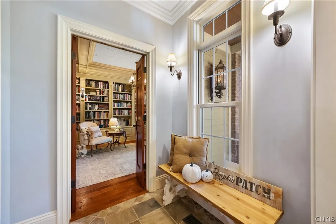 811 Knighthood Circle, Manlius, New York 13066, Manlius, New York 13066, 6 Bedroom Bedrooms, 15 Room Rooms,6 BathroomBathrooms,Residential,For Sale,811 Knighthood Circle, Manlius, New York 13066,0,S1721294