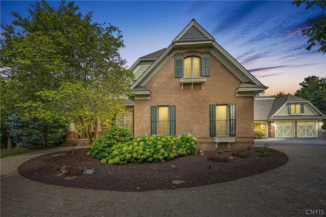 811 Knighthood Circle, Manlius, New York 13066, Manlius, New York 13066, 6 Bedroom Bedrooms, 15 Room Rooms,6 BathroomBathrooms,Residential,For Sale,811 Knighthood Circle, Manlius, New York 13066,0,S1721294