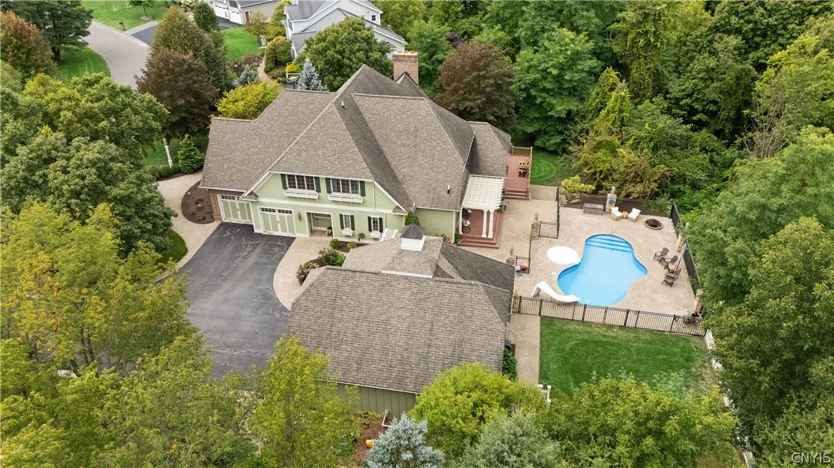 811 Knighthood Circle, Manlius, New York 13066, Manlius, New York 13066, 6 Bedroom Bedrooms, 15 Room Rooms,6 BathroomBathrooms,Residential,For Sale,811 Knighthood Circle, Manlius, New York 13066,0,S1721294
