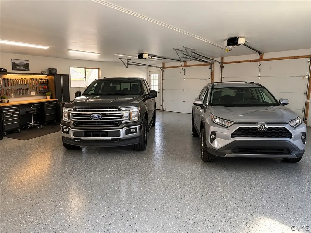 AI staged-Garage & work station