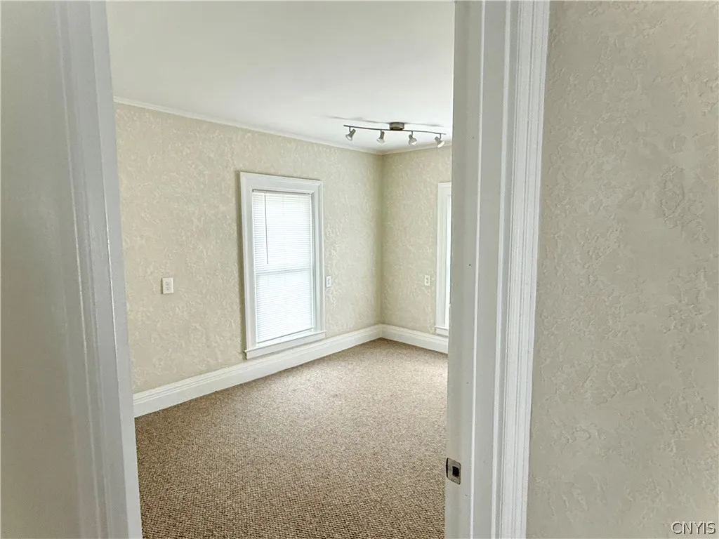 421 South Massey Street, Watertown City, New York, Watertown City, New York 13601, 4 Bedroom Bedrooms, 10 Room Rooms,2 BathroomBathrooms,Residential Lease,For Rent,421 South Massey Street, Watertown City, New York ,0,S1721429