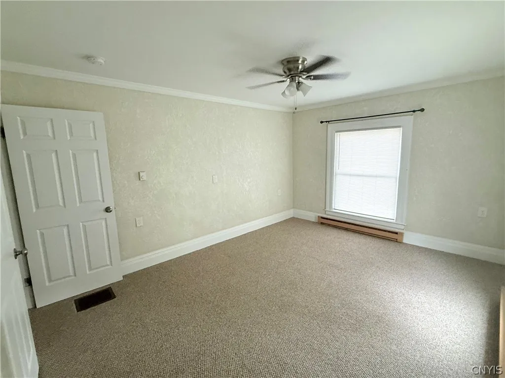 421 South Massey Street, Watertown City, New York, Watertown City, New York 13601, 4 Bedroom Bedrooms, 10 Room Rooms,2 BathroomBathrooms,Residential Lease,For Rent,421 South Massey Street, Watertown City, New York ,0,S1721429