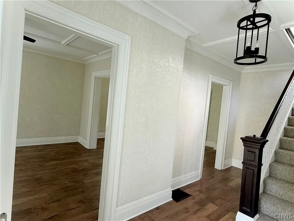 421 South Massey Street, Watertown City, New York, Watertown City, New York 13601, 4 Bedroom Bedrooms, 10 Room Rooms,2 BathroomBathrooms,Residential Lease,For Rent,421 South Massey Street, Watertown City, New York ,0,S1721429