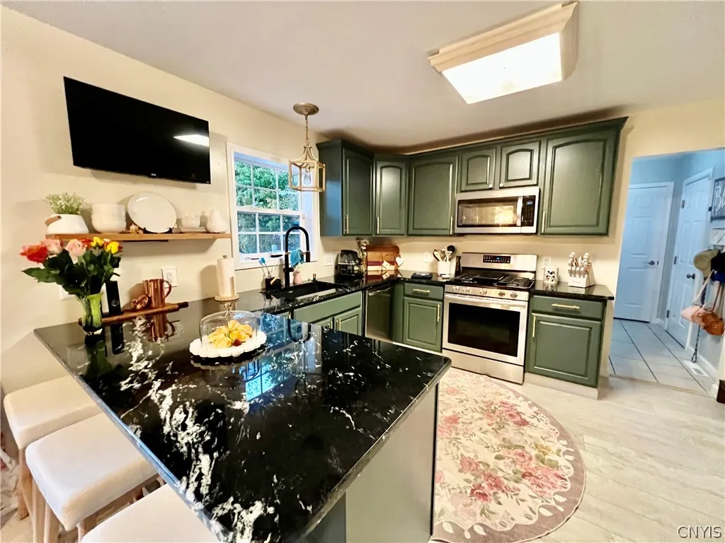 103 Mariposa Drive, Scriba, New York 13126, Scriba, New York 13126, 4 Bedroom Bedrooms, 12 Room Rooms,2 BathroomBathrooms,Residential,For Sale,103 Mariposa Drive, Scriba, New York 13126,0,S1721517