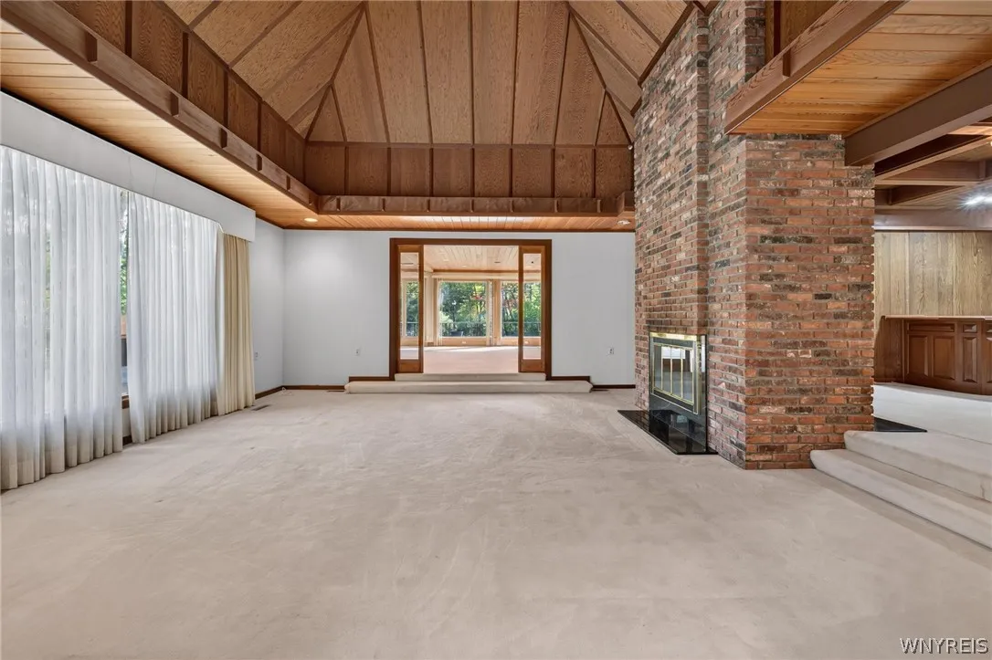 4 Valley View Drive, Orchard Park, New York 14127, Orchard Park, New York 14127, 5 Bedroom Bedrooms, 12 Room Rooms,3 BathroomBathrooms,Residential,For Sale,4 Valley View Drive, Orchard Park, New York 14127,0,B1720767