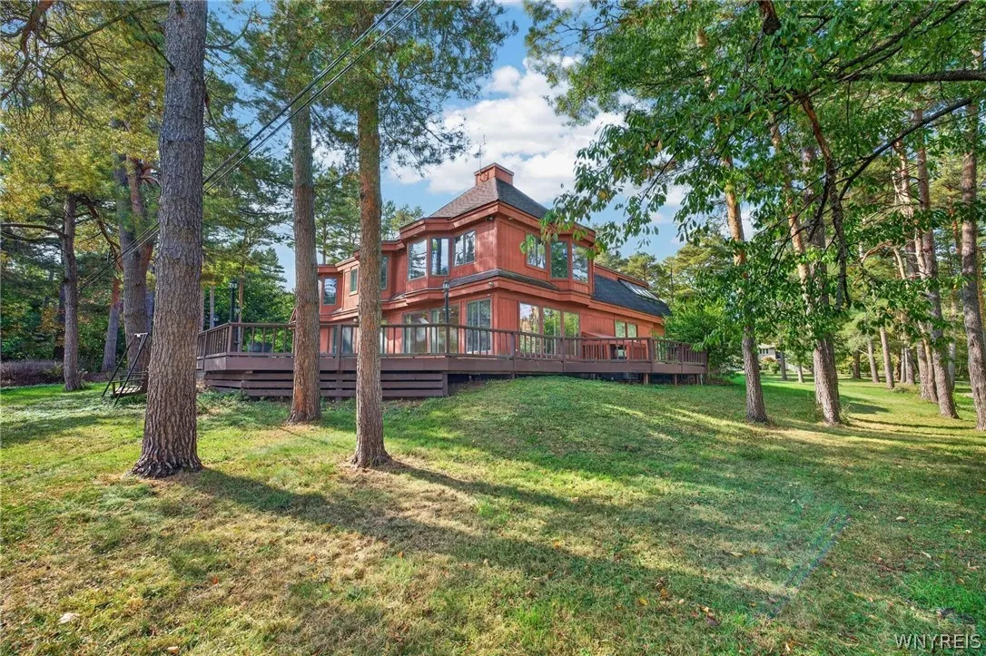 4 Valley View Drive, Orchard Park, New York 14127, Orchard Park, New York 14127, 5 Bedroom Bedrooms, 12 Room Rooms,3 BathroomBathrooms,Residential,For Sale,4 Valley View Drive, Orchard Park, New York 14127,0,B1720767