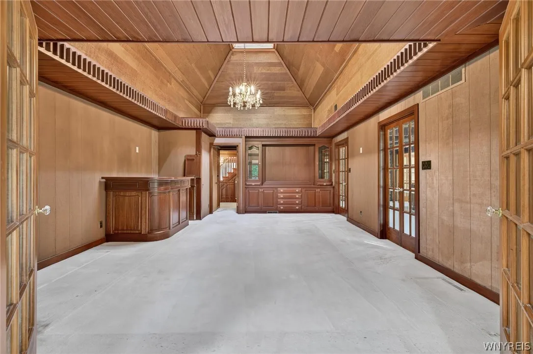 4 Valley View Drive, Orchard Park, New York 14127, Orchard Park, New York 14127, 5 Bedroom Bedrooms, 12 Room Rooms,3 BathroomBathrooms,Residential,For Sale,4 Valley View Drive, Orchard Park, New York 14127,0,B1720767