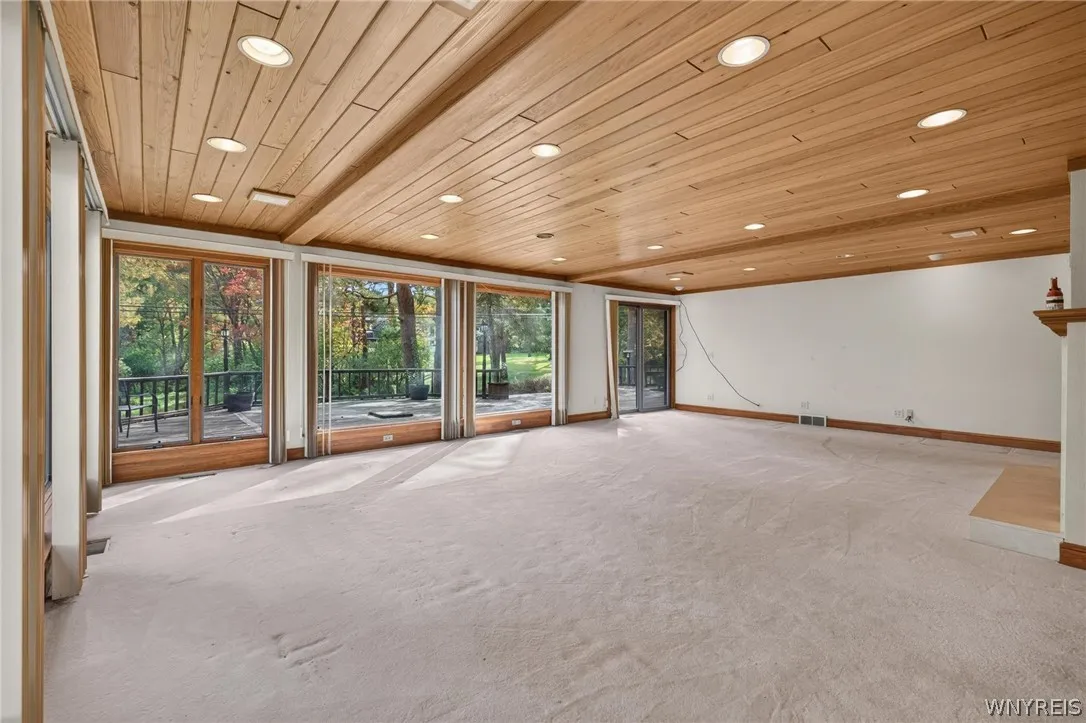 4 Valley View Drive, Orchard Park, New York 14127, Orchard Park, New York 14127, 5 Bedroom Bedrooms, 12 Room Rooms,3 BathroomBathrooms,Residential,For Sale,4 Valley View Drive, Orchard Park, New York 14127,0,B1720767