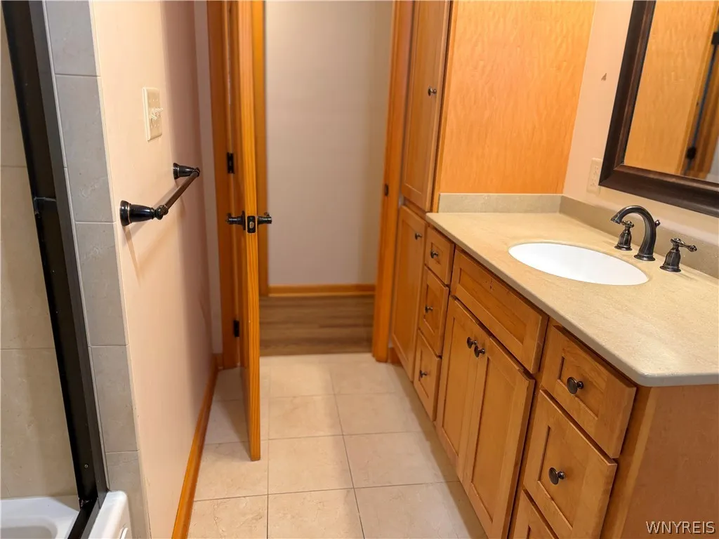 3467 Bethford Drive, Hamburg, New York 14219, Hamburg, New York 14219, 3 Bedroom Bedrooms, 6 Room Rooms,1 BathroomBathrooms,Residential,For Sale,3467 Bethford Drive, Hamburg, New York 14219,0,B1721705