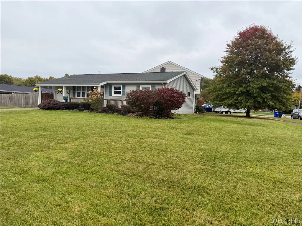 3467 Bethford Drive, Hamburg, New York 14219, Hamburg, New York 14219, 3 Bedroom Bedrooms, 6 Room Rooms,1 BathroomBathrooms,Residential,For Sale,3467 Bethford Drive, Hamburg, New York 14219,0,B1721705
