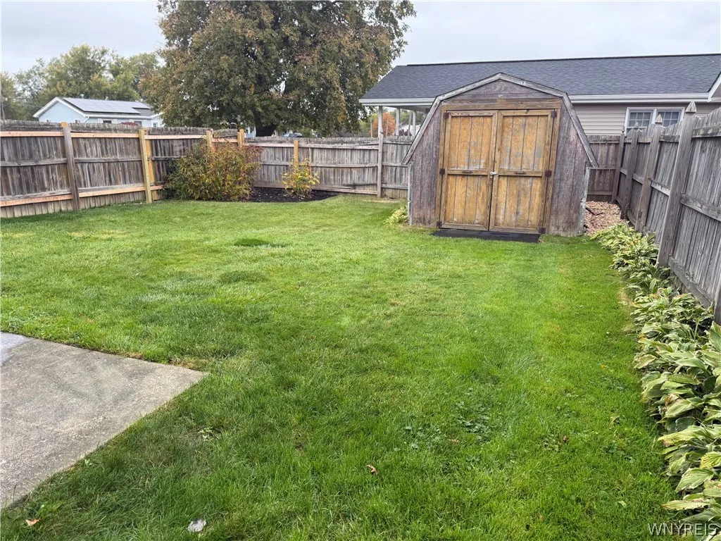 3467 Bethford Drive, Hamburg, New York 14219, Hamburg, New York 14219, 3 Bedroom Bedrooms, 6 Room Rooms,1 BathroomBathrooms,Residential,For Sale,3467 Bethford Drive, Hamburg, New York 14219,0,B1721705