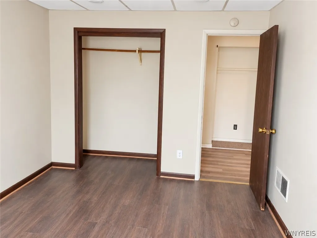 124 Lake Avenue, Hamburg, New York 14219, Hamburg, New York 14219, 5 Bedroom Bedrooms, ,Multi Family,For Sale,124 Lake Avenue, Hamburg, New York 14219,0,B1721801