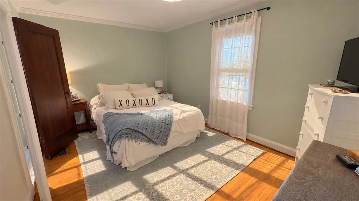54 Lanvale Park, Irondequoit, New York 14617, Irondequoit, New York 14617, 3 Bedroom Bedrooms, 6 Room Rooms,1 BathroomBathrooms,Residential,For Sale,54 Lanvale Park, Irondequoit, New York 14617,0,R1721783