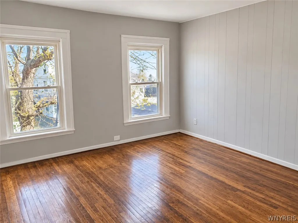 58 Genesee Street, Lockport City, New York 14094, Lockport City, New York 14094, 6 Bedroom Bedrooms, ,2 BathroomBathrooms,Residential,For Sale,58 Genesee Street, Lockport City, New York 14094,0,B1721799